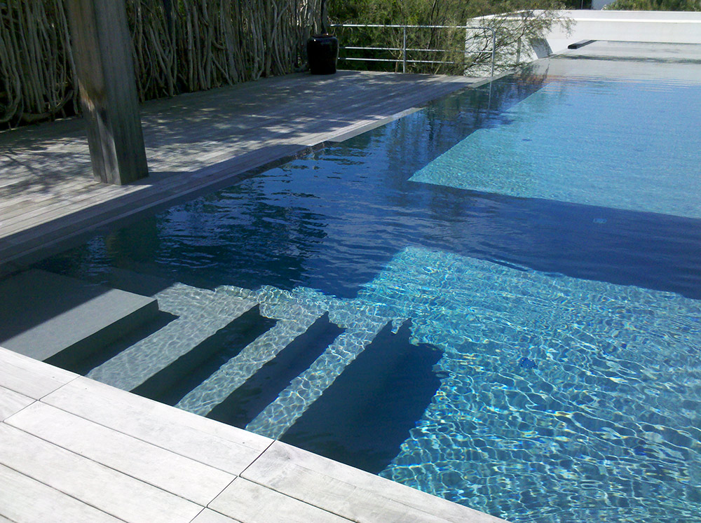 piscine debordement membrane armee anglet 3